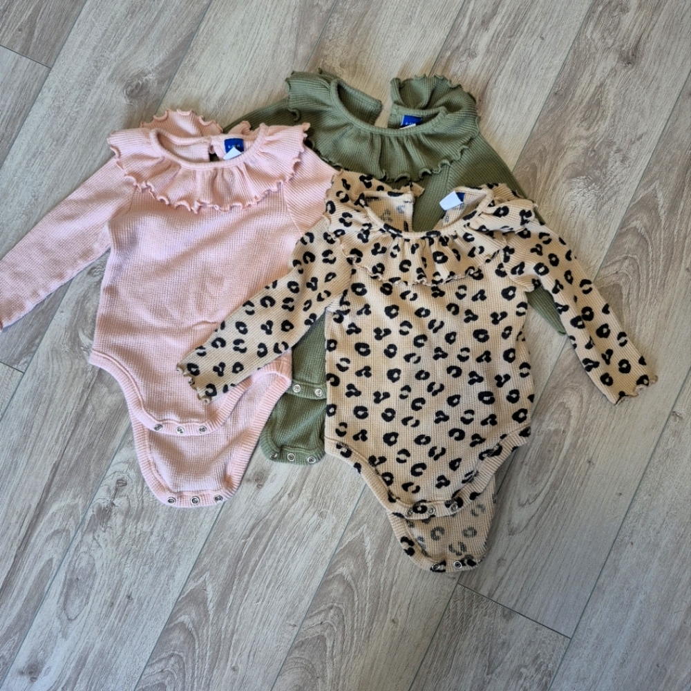 Long-Sleeve Ruffle-Trim Thermal-Knit Bodysuit for Baby 6-12M Old Navy